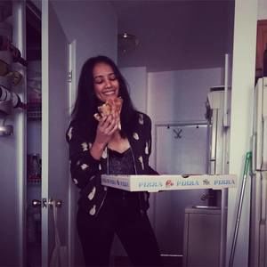 Meet your Posher, Sarika